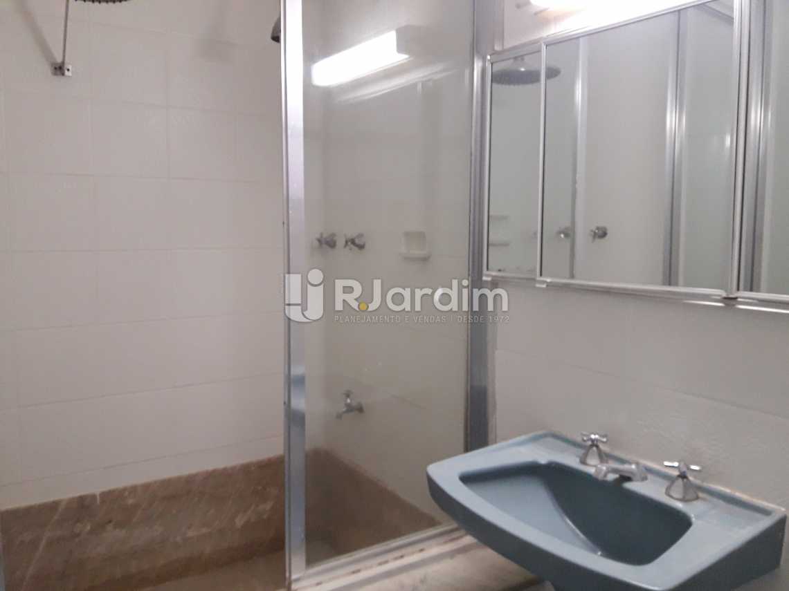 Conheça Banheiro social do imóvel - Apartamento PARA ALUGAR, Flamengo, Rio de Janeiro, RJ - LAAP31520 - 20 Banheiro social - Apartamento PARA ALUGAR, Flamengo, Rio de Janeiro, RJ - LAAP31520 - 20