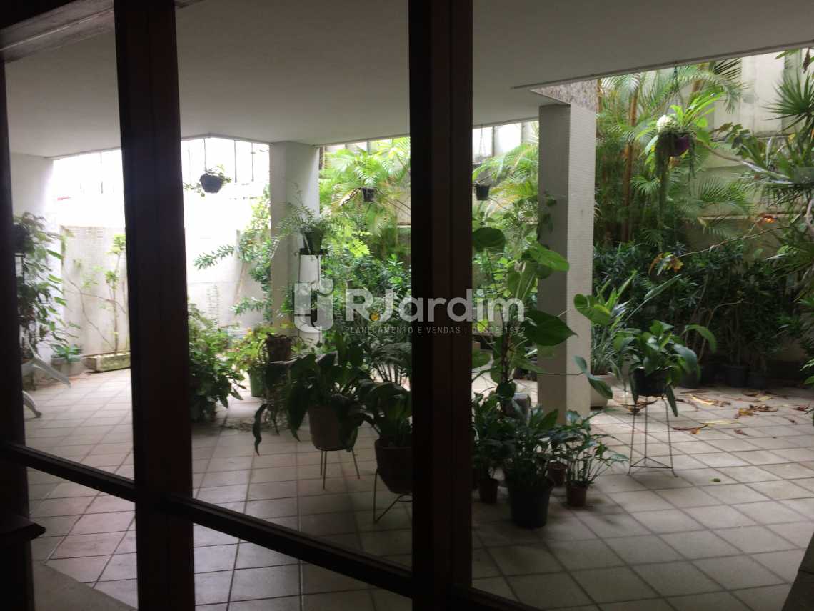 Conheça play do imóvel - Compra Venda Avaliação Imóveis Apartamento Ipanema 2 Quartos - LAAP21075 - 28 play - Compra Venda Avaliação Imóveis Apartamento Ipanema 2 Quartos - LAAP21075 - 28