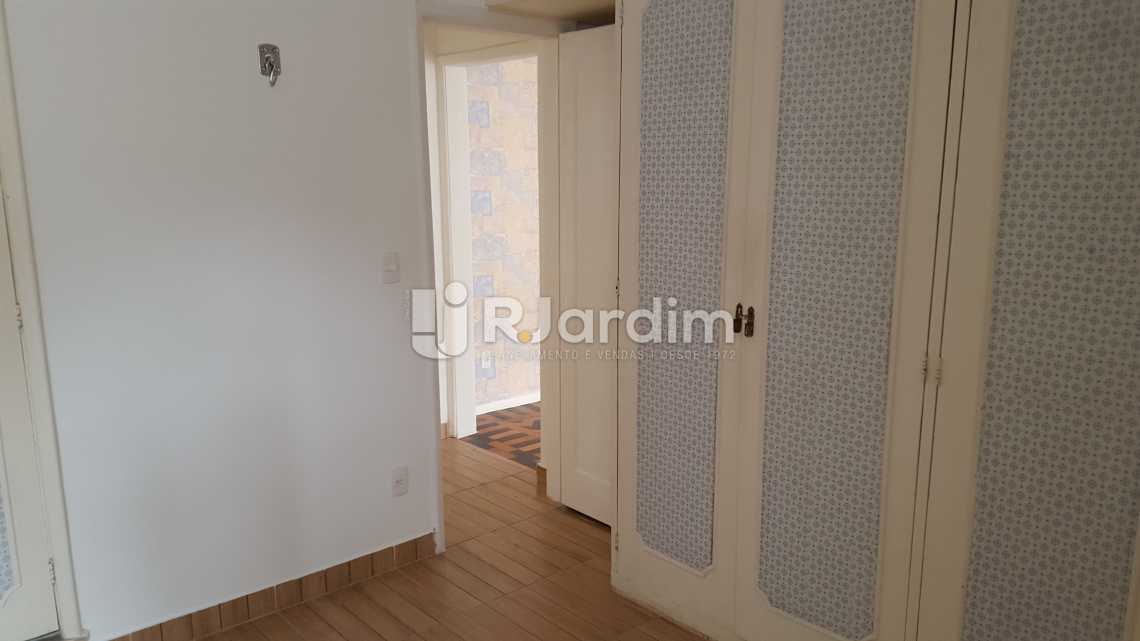 Conheça Quarto suite do imóvel - Cobertura Compra Venda Botafogo 3 Quartos - LACO30218 - 7 Quarto suite - Cobertura Compra Venda Botafogo 3 Quartos - LACO30218 - 7