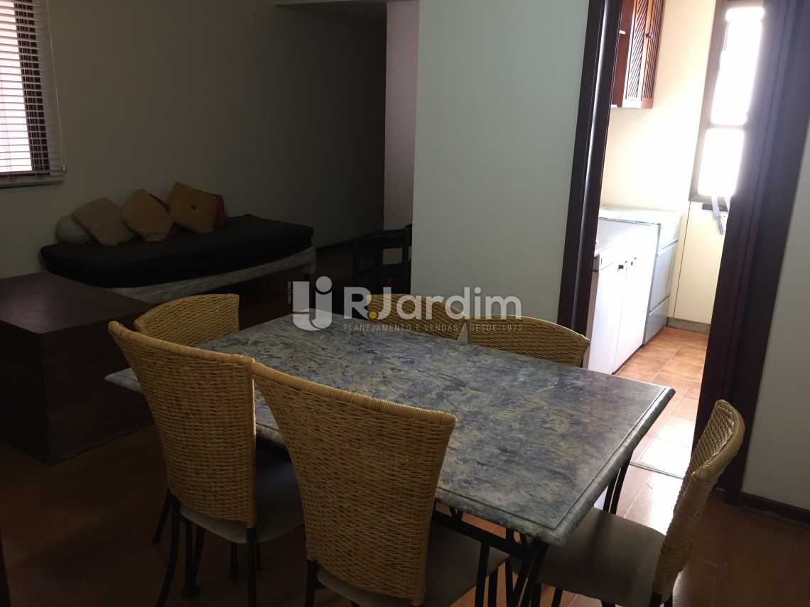 Conheça Sala do imóvel - Compra Venda Avaliação Imóveis Flat Residencial Ipanema 2 Quartos - LAFL20049 - 4 Sala - Compra Venda Avaliação Imóveis Flat Residencial Ipanema 2 Quartos - LAFL20049 - 4