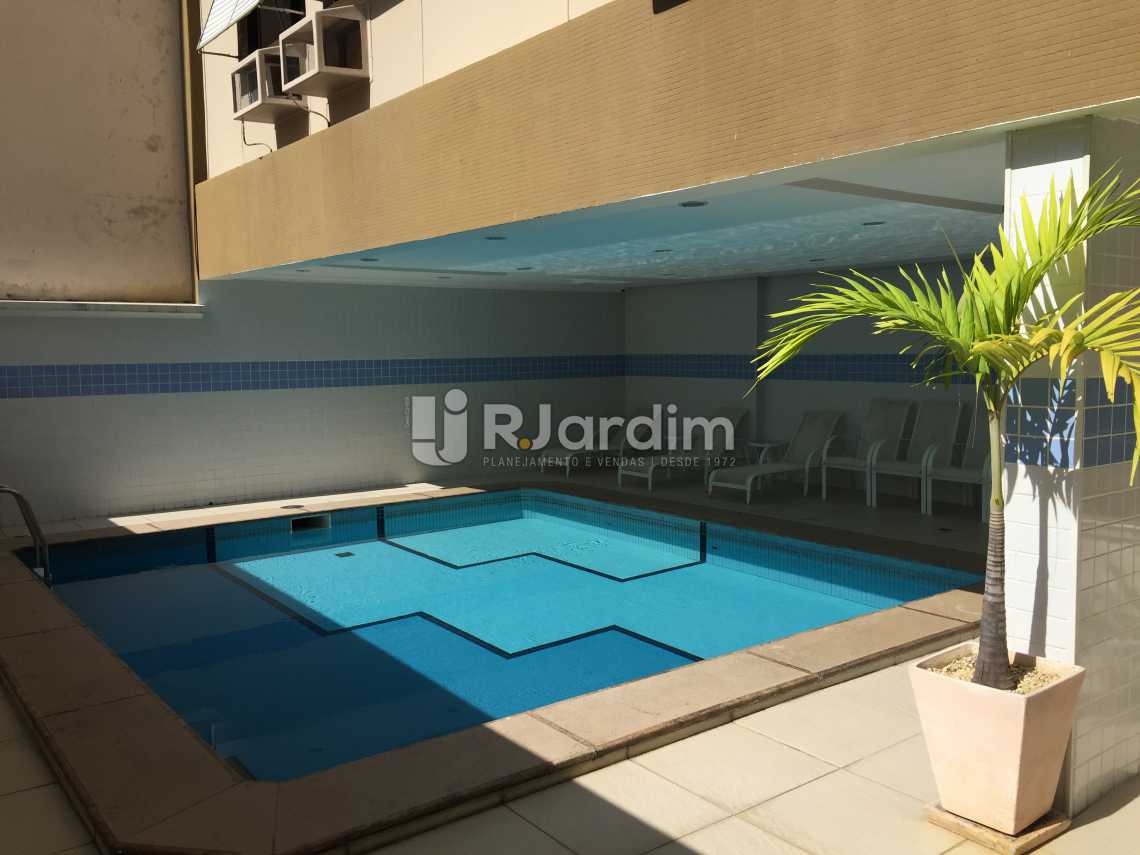 Conheça Piscina do imóvel - Compra Venda Avaliação Imóveis Flat Residencial Ipanema 2 Quartos - LAFL20049 - 13 Piscina - Compra Venda Avaliação Imóveis Flat Residencial Ipanema 2 Quartos - LAFL20049 - 13
