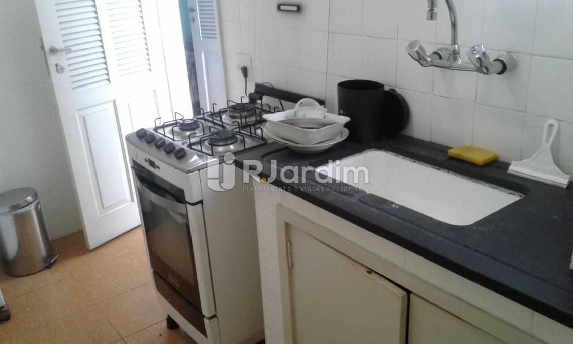 Conheça COZINHA do imóvel - Imóveis Compra Venda Avaliação Apartamento Leblon 3 Quartos - LAAP31532 - 20 COZINHA - Imóveis Compra Venda Avaliação Apartamento Leblon 3 Quartos - LAAP31532 - 20