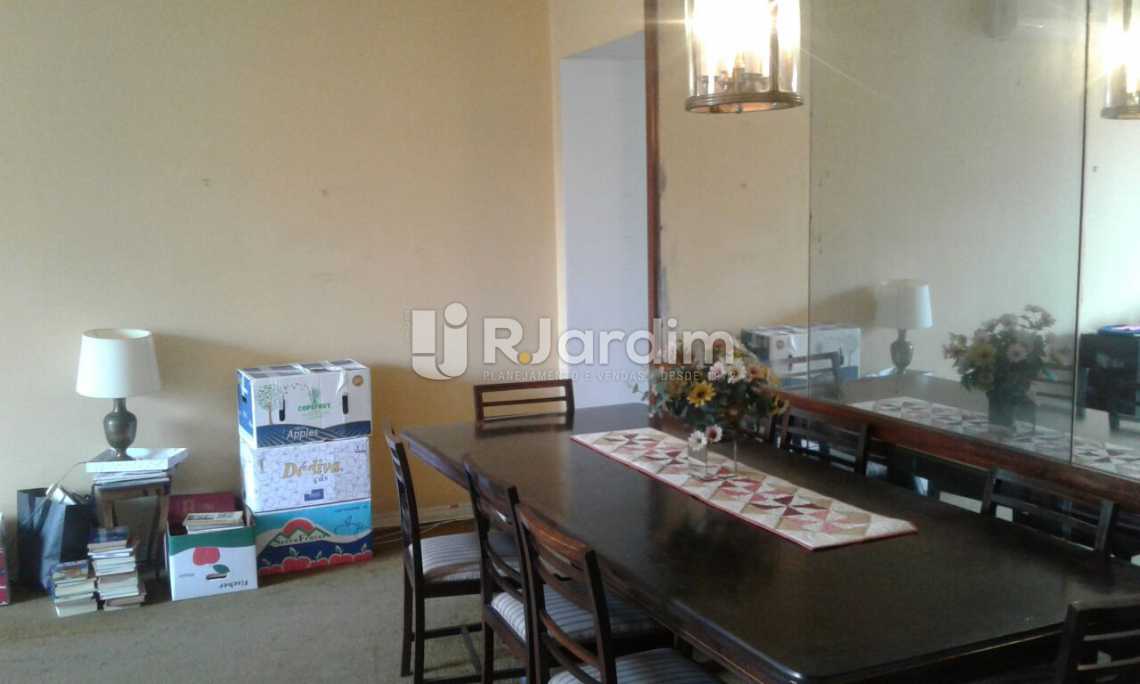 Conheça SALA do imóvel - Imóveis Compra Venda Avaliação Apartamento Leblon 3 Quartos - LAAP31532 - 5 SALA - Imóveis Compra Venda Avaliação Apartamento Leblon 3 Quartos - LAAP31532 - 5