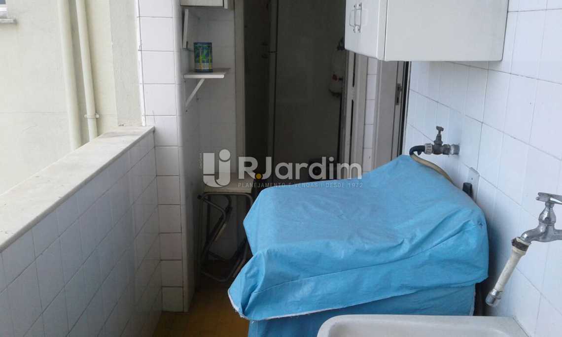 Conheça ÁREA DE SERVIÇO do imóvel - Imóveis Compra Venda Avaliação Apartamento Leblon 3 Quartos - LAAP31532 - 25 ÁREA DE SERVIÇO - Imóveis Compra Venda Avaliação Apartamento Leblon 3 Quartos - LAAP31532 - 25