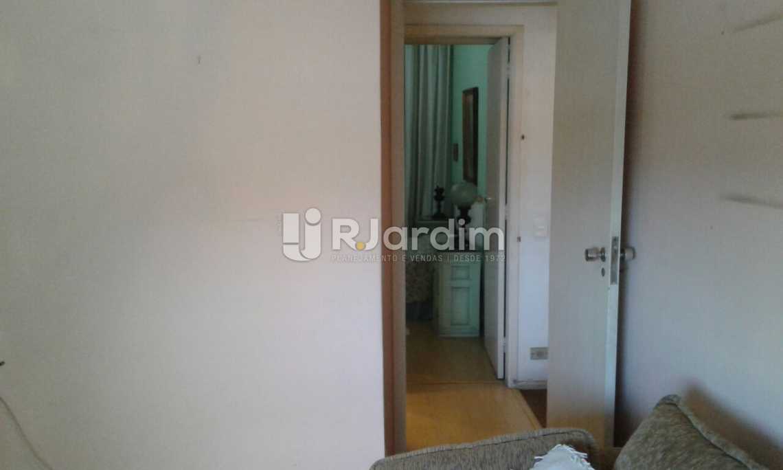 Conheça QUARTO 3 do imóvel - Imóveis Compra Venda Avaliação Apartamento Leblon 3 Quartos - LAAP31532 - 14 QUARTO 3 - Imóveis Compra Venda Avaliação Apartamento Leblon 3 Quartos - LAAP31532 - 14
