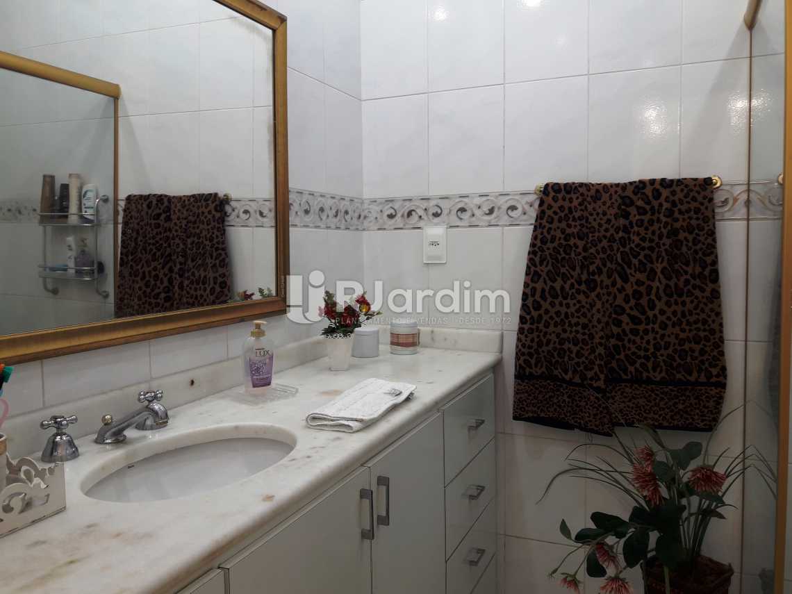 Conheça Banheiro Social do imóvel - Apartamento À VENDA, Ipanema, Rio de Janeiro, RJ - LAAP31534 - 13 Banheiro Social - Apartamento À VENDA, Ipanema, Rio de Janeiro, RJ - LAAP31534 - 13