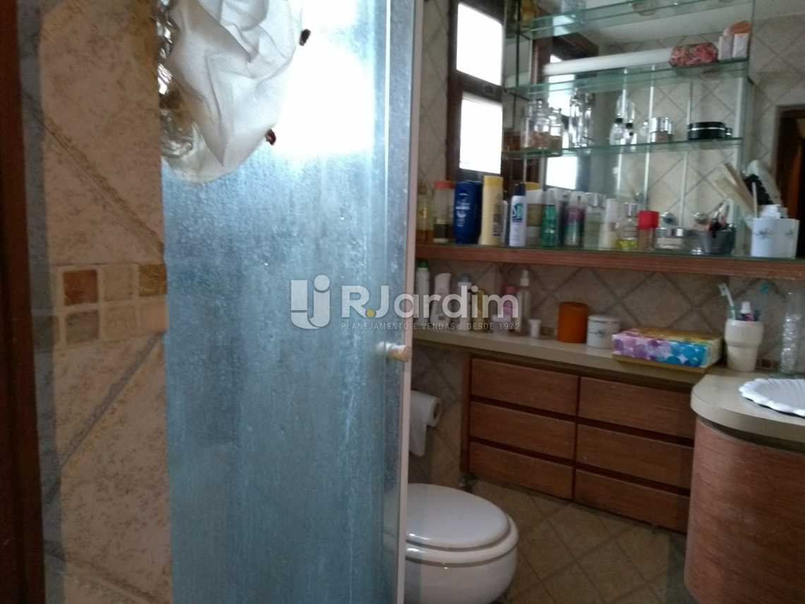 Conheça banheiro/suíte do imóvel - Cobertura À VENDA, Ipanema, Rio de Janeiro, RJ - LACO40139 - 16 banheiro/suíte - Cobertura À VENDA, Ipanema, Rio de Janeiro, RJ - LACO40139 - 16