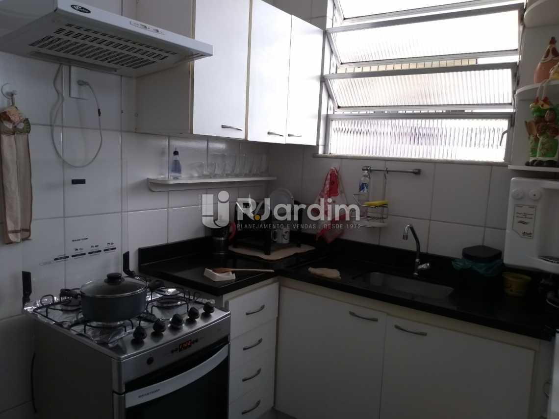 Conheça cozinha do imóvel - Imóveis Compra Venda Avaliação Apartamento Humaitá 3 Quartos - LAAP31556 - 20 cozinha - Imóveis Compra Venda Avaliação Apartamento Humaitá 3 Quartos - LAAP31556 - 20