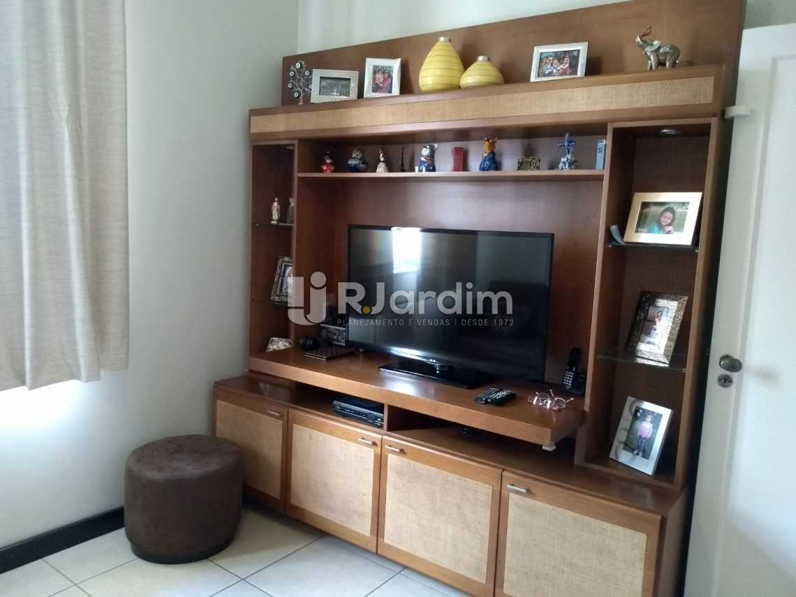 Conheça quarto /vista Cristo do imóvel - Imóveis Compra Venda Avaliação Apartamento Humaitá 3 Quartos - LAAP31556 - 12 quarto /vista Cristo - Imóveis Compra Venda Avaliação Apartamento Humaitá 3 Quartos - LAAP31556 - 12