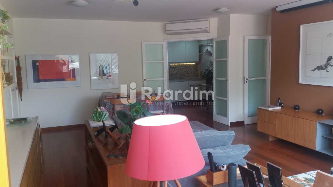 Conheça COPACABANA do imóvel - Apartamento Copacabana 2 Quartos Compra Venda Avaliação Imóveis - LAAP21098 - 20 COPACABANA - Apartamento Copacabana 2 Quartos Compra Venda Avaliação Imóveis - LAAP21098 - 20