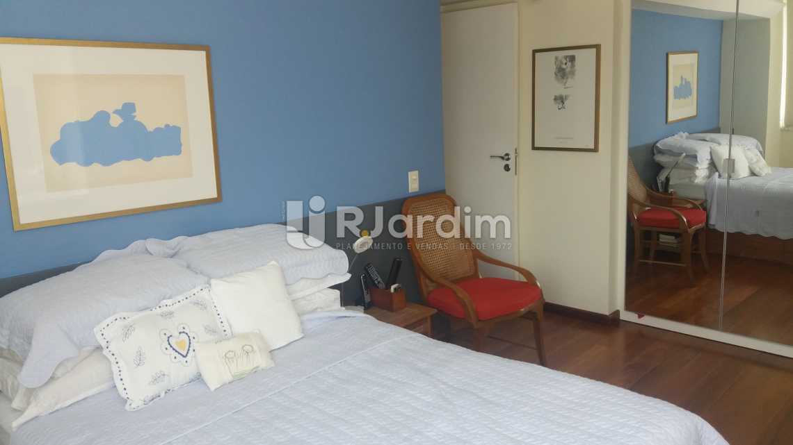 Conheça Suíte do imóvel - Apartamento Copacabana 2 Quartos Compra Venda Avaliação Imóveis - LAAP21098 - 13 Suíte - Apartamento Copacabana 2 Quartos Compra Venda Avaliação Imóveis - LAAP21098 - 13