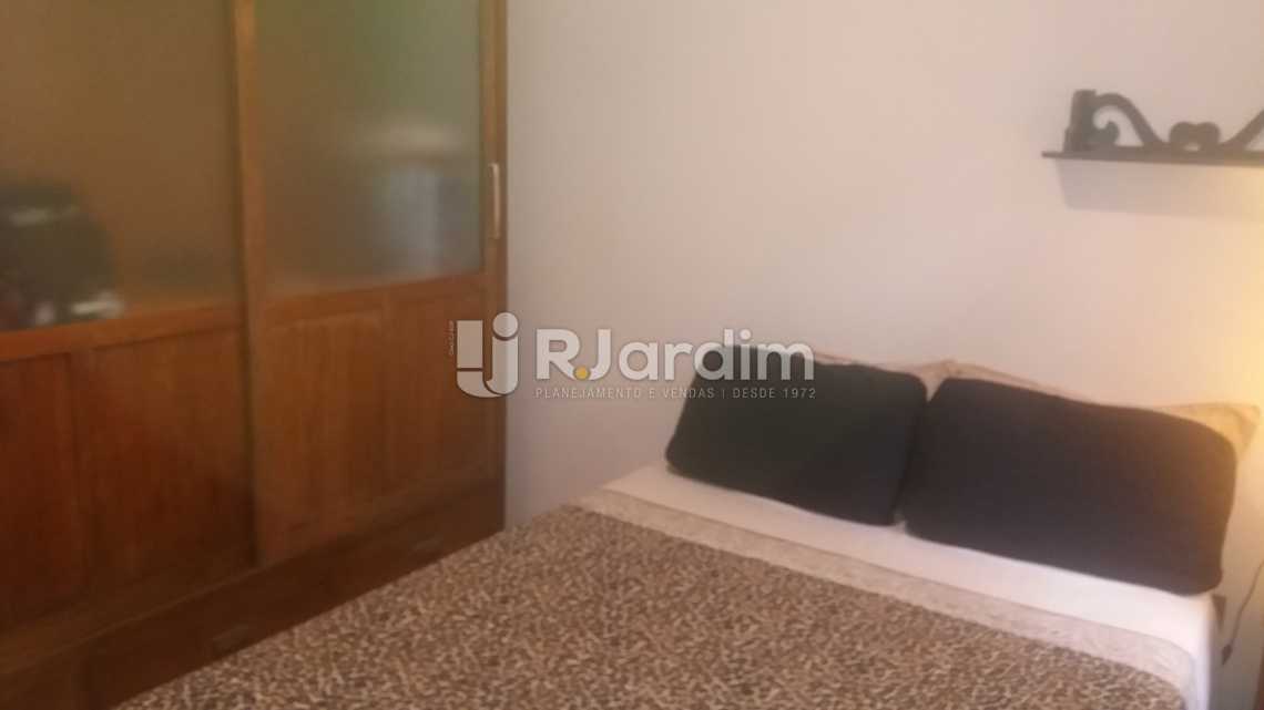 Conheça Quarto do imóvel - Compra Venda Apartamento Copacabana 3 Quartos - LAAP31566 - 13 Quarto - Compra Venda Apartamento Copacabana 3 Quartos - LAAP31566 - 13