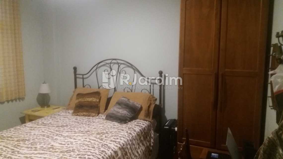 Conheça Suíte do imóvel - Compra Venda Apartamento Copacabana 3 Quartos - LAAP31566 - 20 Suíte - Compra Venda Apartamento Copacabana 3 Quartos - LAAP31566 - 20