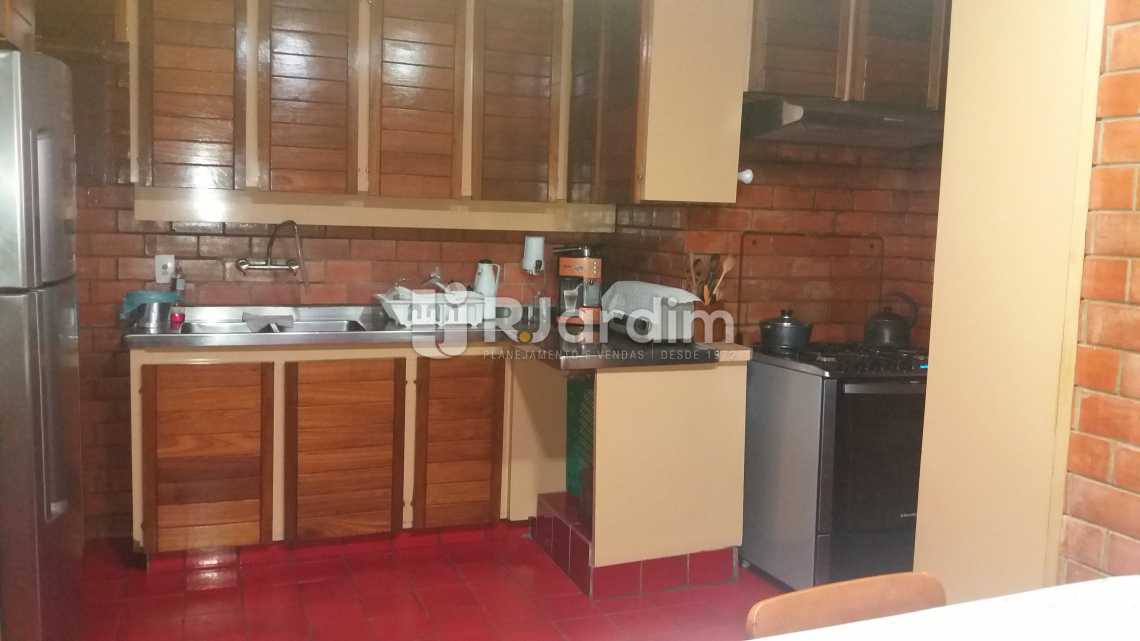 Conheça Cozinha do imóvel - Compra Venda Apartamento Ipanema 4 Quartos - LAAP40624 - 15 Cozinha - Compra Venda Apartamento Ipanema 4 Quartos - LAAP40624 - 15
