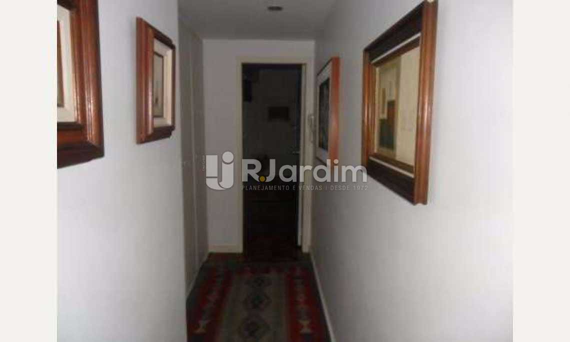 Conheça Corredor Principal do imóvel - Apartamento À Venda - Gávea - Rio de Janeiro - RJ - LAAP32054 - 9 Corredor Principal - Apartamento À Venda - Gávea - Rio de Janeiro - RJ - LAAP32054 - 9