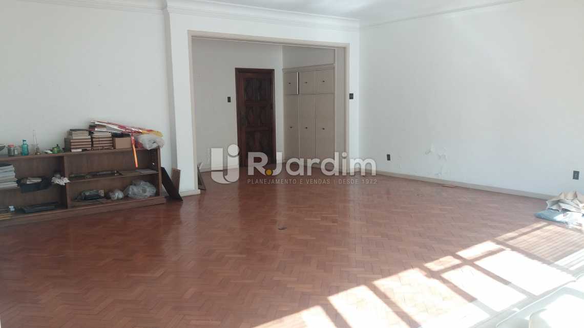 Conheça Living do imóvel - Apartamento à venda Rua Constante Ramos,Copacabana, Zona Sul,Rio de Janeiro - R$ 2.680.000 - LAAP40631 - 26 Living - Apartamento à venda Rua Constante Ramos,Copacabana, Zona Sul,Rio de Janeiro - R$ 2.680.000 - LAAP40631 - 26