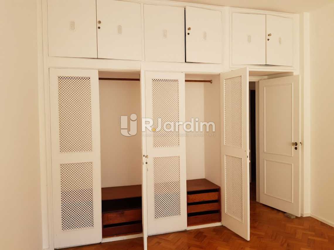 Conheça Quarto 1 do imóvel - Compra Venda Avaliação Imóveis Apartamento Copacabana 4 Quartos - LAAP40638 - 12 Quarto 1 - Compra Venda Avaliação Imóveis Apartamento Copacabana 4 Quartos - LAAP40638 - 12