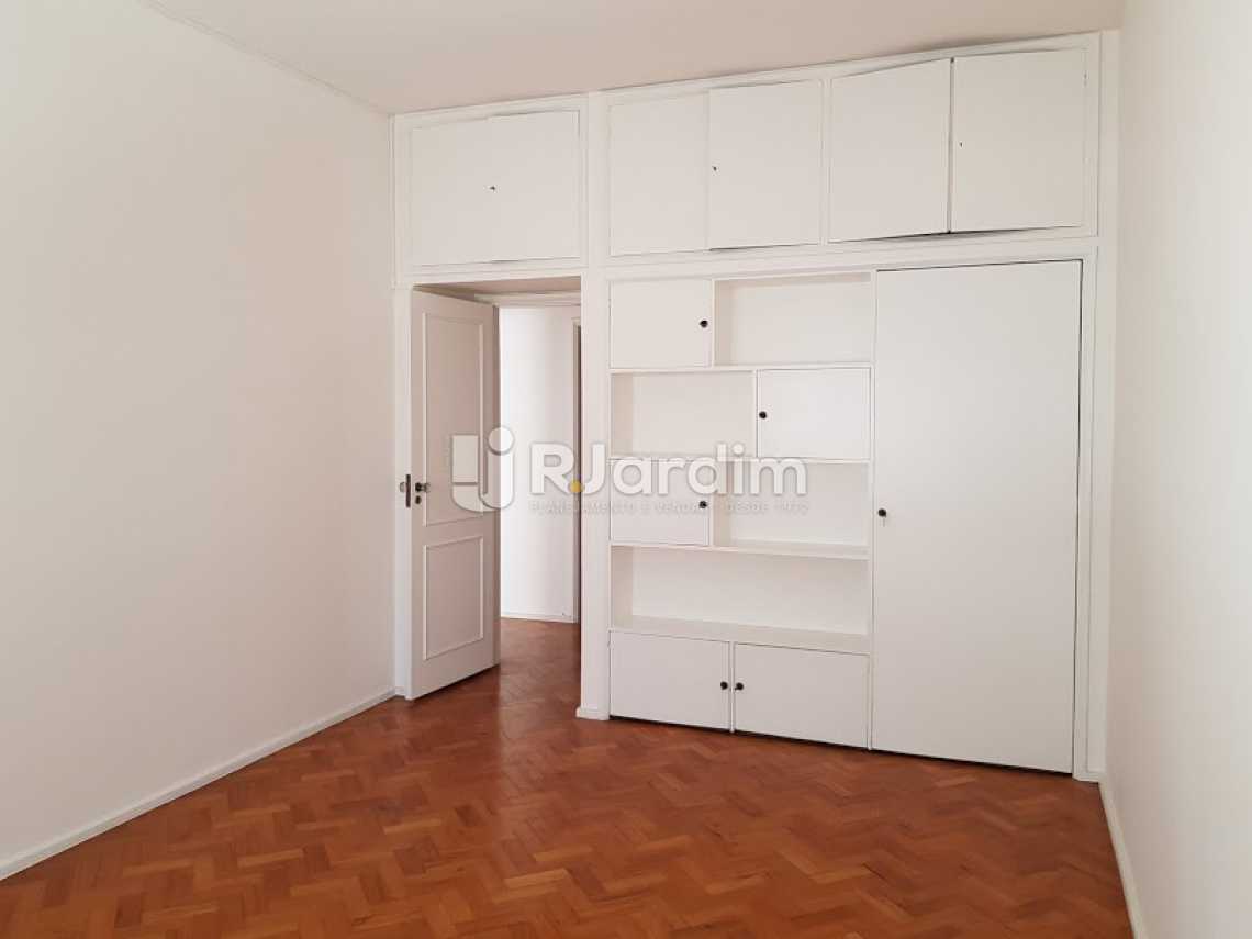 Conheça Quarto 2 do imóvel - Compra Venda Avaliação Imóveis Apartamento Copacabana 4 Quartos - LAAP40638 - 15 Quarto 2 - Compra Venda Avaliação Imóveis Apartamento Copacabana 4 Quartos - LAAP40638 - 15