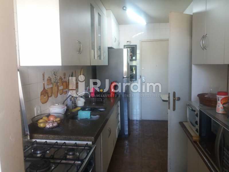 Conheça cozinha do imóvel - Compra Venda Avaliação Imóveis Apartamento Lagoa 4 Quartos - LAAP40637 - 17 cozinha - Compra Venda Avaliação Imóveis Apartamento Lagoa 4 Quartos - LAAP40637 - 17