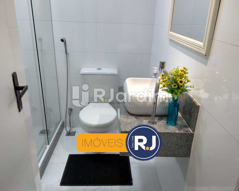 Conheça banheiro 1 do imóvel - Apartamento Humaitá 2 Quartos - LAAP21146 - 13 banheiro 1 - Apartamento Humaitá 2 Quartos - LAAP21146 - 13