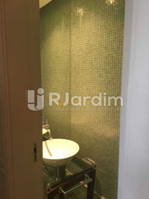 Conheça Lavabo do imóvel - Aluguel Apartamento Lagoa Jd. Botânico 3 Quartos - LAAP21190 - 11 Lavabo - Aluguel Apartamento Lagoa Jd. Botânico 3 Quartos - LAAP21190 - 11