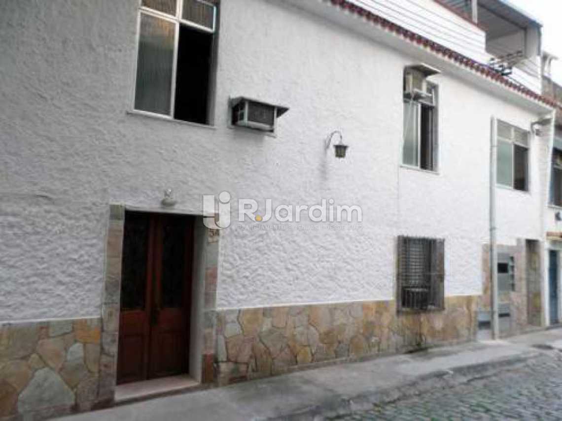 Conheça Fachada externa do imóvel - Casa de Vila À VENDA, Botafogo, Rio de Janeiro, RJ - LACV50001 - 1 Fachada externa - Casa de Vila À VENDA, Botafogo, Rio de Janeiro, RJ - LACV50001 - 1