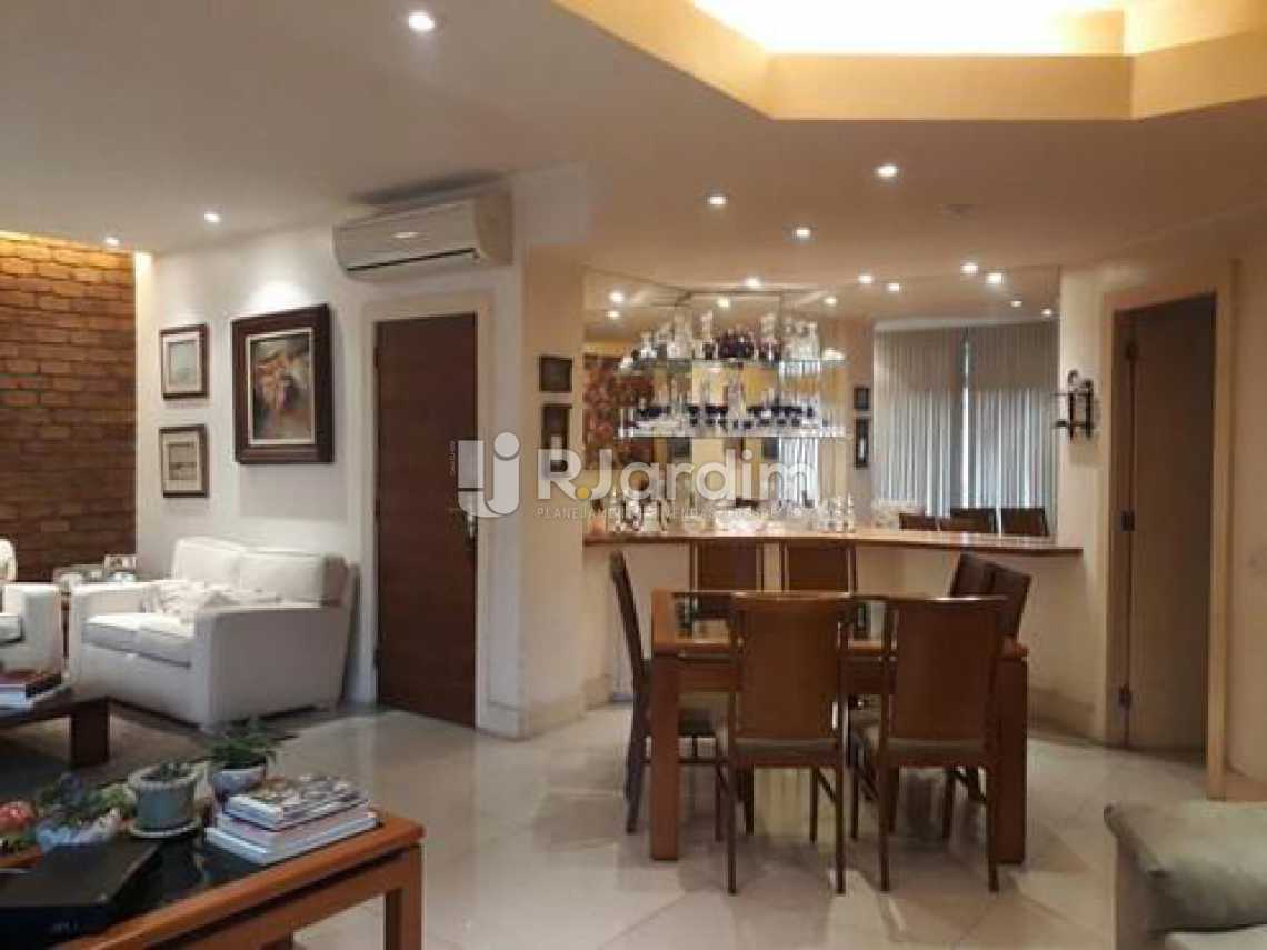Conheça Sala do imóvel - Apartamento À VENDA, Leblon, Rio de Janeiro, RJ - LAAP21158 - 5 Sala - Apartamento À VENDA, Leblon, Rio de Janeiro, RJ - LAAP21158 - 5