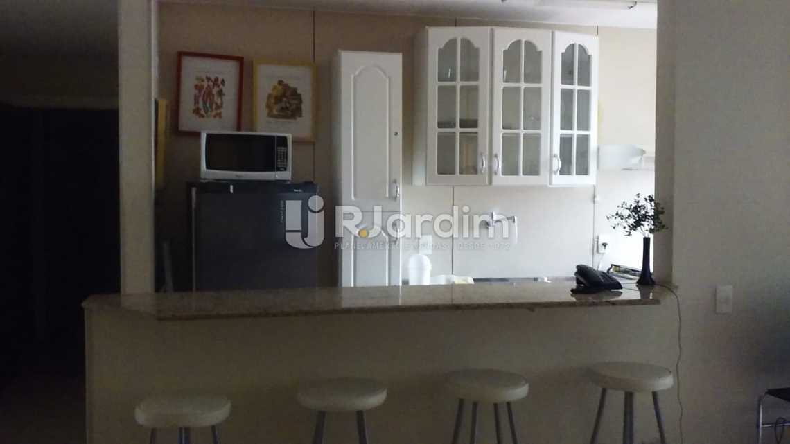 Conheça Sala do imóvel - Imóveis Aluguel Flat Ipanema 2 Quartos - LAFL20063 - 4 Sala - Imóveis Aluguel Flat Ipanema 2 Quartos - LAFL20063 - 4