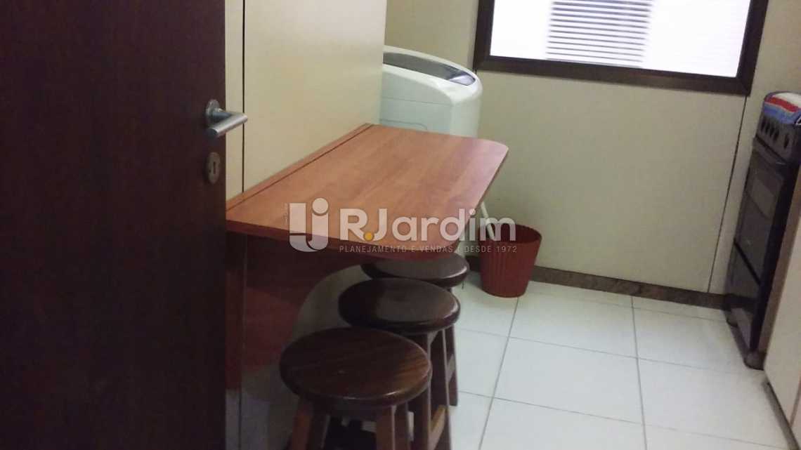 Conheça cozinha do imóvel - Imóveis Aluguel Flat Ipanema 1 Quarto - LAFL10071 - 12 cozinha - Imóveis Aluguel Flat Ipanema 1 Quarto - LAFL10071 - 12