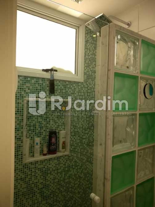 Conheça banheiro suite do imóvel - Compra Venda Avaliação Imóveis Apartamento Botafogo 3 Quartos - LAAP31653 - 16 banheiro suite - Compra Venda Avaliação Imóveis Apartamento Botafogo 3 Quartos - LAAP31653 - 16