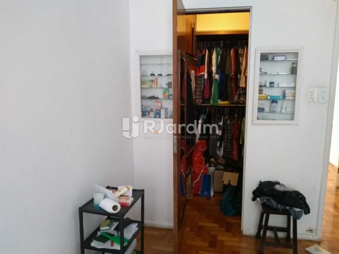 Conheça quarto 1 c/ closet do imóvel - Apartamento À VENDA, Copacabana, Rio de Janeiro, RJ - LAAP31657 - 6 quarto 1 c/ closet - Apartamento À VENDA, Copacabana, Rio de Janeiro, RJ - LAAP31657 - 6