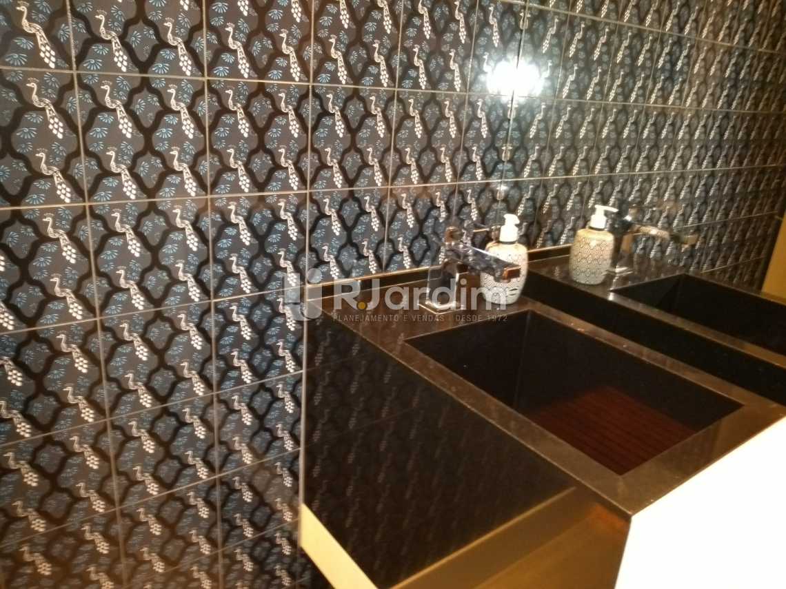 Conheça lavabo do imóvel - Apartamento à venda Avenida Vieira Souto,Ipanema, Zona Sul,Rio de Janeiro - R$ 3.700.000 - LAAP31662 - 21 lavabo - Apartamento à venda Avenida Vieira Souto,Ipanema, Zona Sul,Rio de Janeiro - R$ 3.700.000 - LAAP31662 - 21