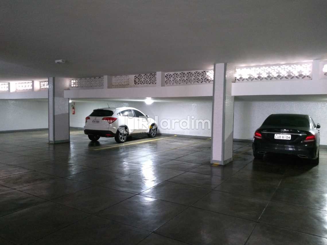 Conheça garagem do imóvel - Apartamento à venda Avenida Vieira Souto,Ipanema, Zona Sul,Rio de Janeiro - R$ 3.700.000 - LAAP31662 - 25 garagem - Apartamento à venda Avenida Vieira Souto,Ipanema, Zona Sul,Rio de Janeiro - R$ 3.700.000 - LAAP31662 - 25