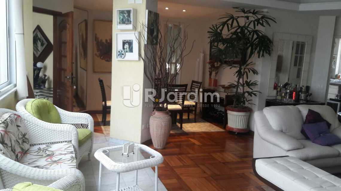 Conheça Sala do imóvel - Apartamento PARA ALUGAR, Copacabana, Rio de Janeiro, RJ - LAAP31665 - 5 Sala - Apartamento PARA ALUGAR, Copacabana, Rio de Janeiro, RJ - LAAP31665 - 5