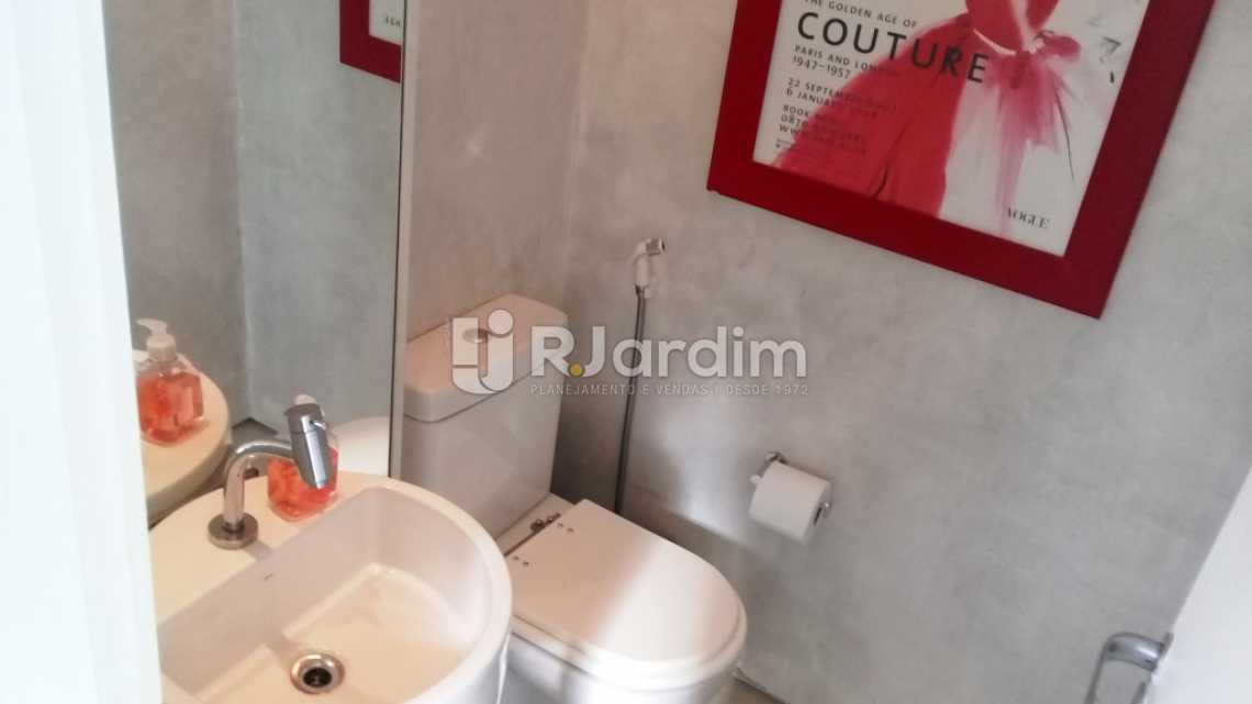 Conheça Lavabo do imóvel - Compra Venda Avaliação Imóveis Apartamento Gávea 3 Quartos - LAAP31667 - 5 Lavabo - Compra Venda Avaliação Imóveis Apartamento Gávea 3 Quartos - LAAP31667 - 5