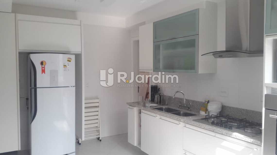 Conheça cozinha do imóvel - Ipanema, 2 suítes,2 vagas soltas,varanda , lagoa - LAAP31668 - 25 cozinha - Ipanema, 2 suítes,2 vagas soltas,varanda , lagoa - LAAP31668 - 25