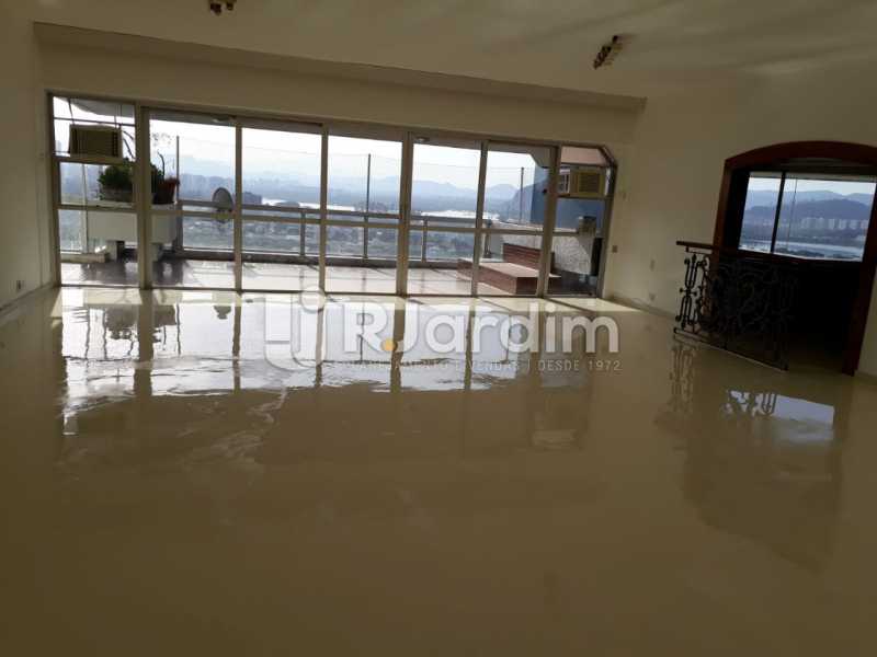 Conheça AMPLA SALA II do imóvel - Aluguel Administração Imóveis Apartamento Barra da Tijuca 3 Quartos - LAAP31669 - 4 AMPLA SALA II - Aluguel Administração Imóveis Apartamento Barra da Tijuca 3 Quartos - LAAP31669 - 4