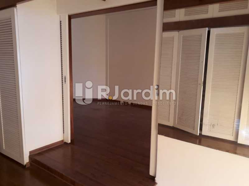 Conheça QUARTO do imóvel - Aluguel Administração Imóveis Apartamento Barra da Tijuca 3 Quartos - LAAP31669 - 9 QUARTO - Aluguel Administração Imóveis Apartamento Barra da Tijuca 3 Quartos - LAAP31669 - 9