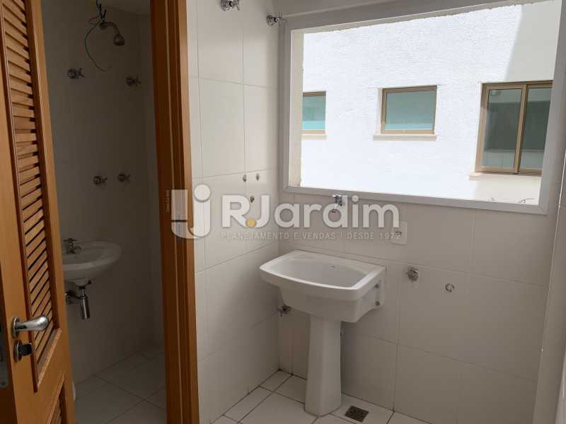 Conheça ÁREA DE SERVIÇO do imóvel - Mariana Classic Apartamento Botafogo 3 Suítes - LAAP31670 - 1 ÁREA DE SERVIÇO - Mariana Classic Apartamento Botafogo 3 Suítes - LAAP31670 - 1
