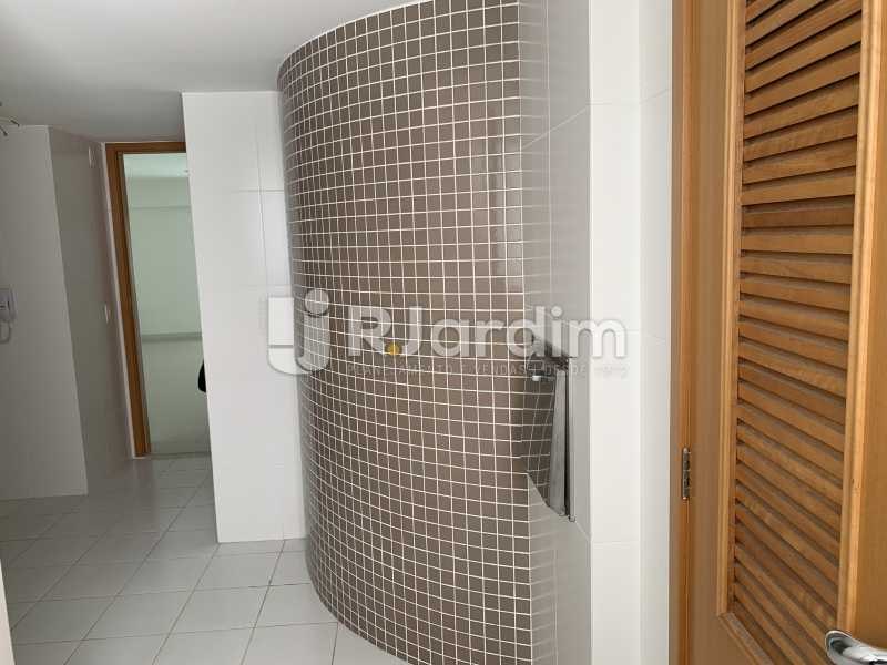 Conheça CORREDOR do imóvel - Mariana Classic Apartamento Botafogo 3 Suítes - LAAP31670 - 4 CORREDOR - Mariana Classic Apartamento Botafogo 3 Suítes - LAAP31670 - 4