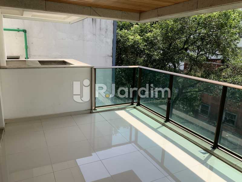 Conheça VARANDA do imóvel - Mariana Classic Apartamento Botafogo 3 Suítes - LAAP31670 - 26 VARANDA - Mariana Classic Apartamento Botafogo 3 Suítes - LAAP31670 - 26