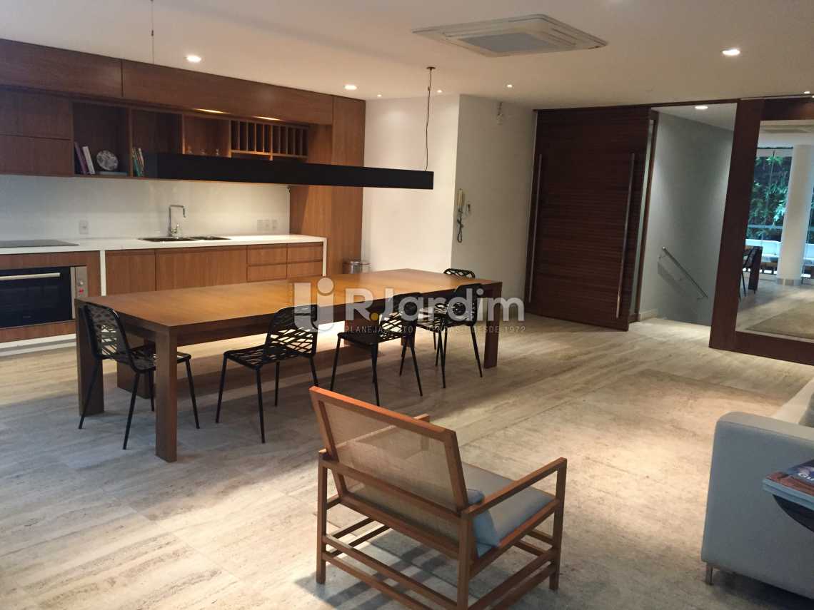 Conheça Área de convivência do imóvel - Apartamento Avenida Visconde de Albuquerque,Leblon, Zona Sul,Rio de Janeiro, RJ À Venda, 2 Quartos, 80m² - LAAP21191 - 16 Área de convivência - Apartamento Avenida Visconde de Albuquerque,Leblon, Zona Sul,Rio de Janeiro, RJ À Venda, 2 Quartos, 80m² - LAAP21191 - 16