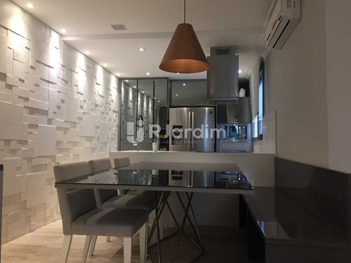 Conheça Sala de Jantar do imóvel - Apartamento Avenida Visconde de Albuquerque,Leblon, Zona Sul,Rio de Janeiro, RJ À Venda, 2 Quartos, 80m² - LAAP21191 - 5 Sala de Jantar - Apartamento Avenida Visconde de Albuquerque,Leblon, Zona Sul,Rio de Janeiro, RJ À Venda, 2 Quartos, 80m² - LAAP21191 - 5