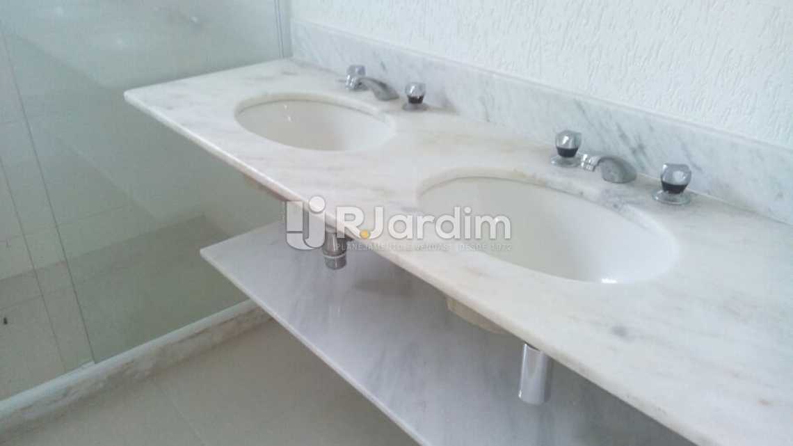Conheça banheiro do imóvel - Cobertura À VENDA, Barra da Tijuca, Rio de Janeiro, RJ - LACO40151 - 18 banheiro - Cobertura À VENDA, Barra da Tijuca, Rio de Janeiro, RJ - LACO40151 - 18