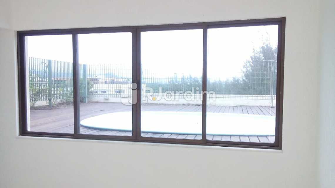 Conheça salão/acesso ao terraço do imóvel - Cobertura À VENDA, Barra da Tijuca, Rio de Janeiro, RJ - LACO40151 - 24 salão/acesso ao terraço - Cobertura À VENDA, Barra da Tijuca, Rio de Janeiro, RJ - LACO40151 - 24