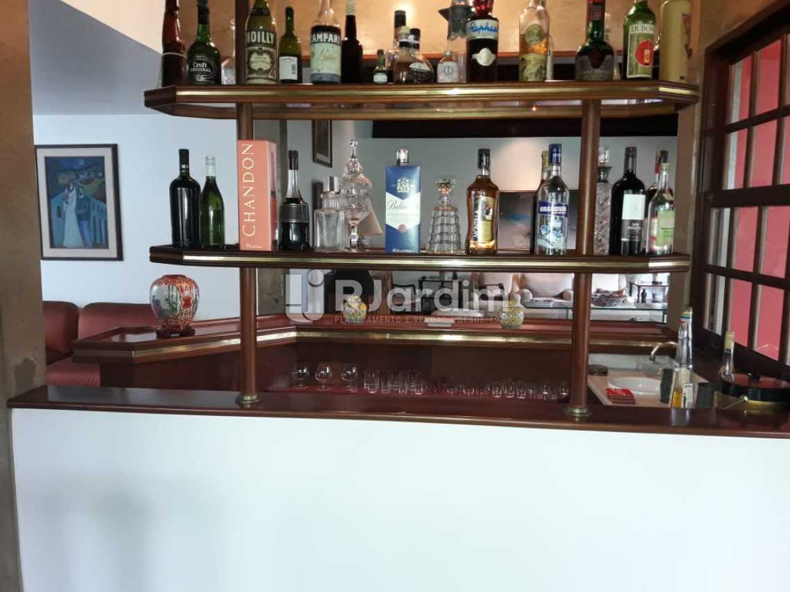 Conheça sala / bar do imóvel - Compra Venda Avaliação Imóveis Casa Residencial Barra da Tijuca 4 Quartos - LACN40015 - 15 sala / bar - Compra Venda Avaliação Imóveis Casa Residencial Barra da Tijuca 4 Quartos - LACN40015 - 15