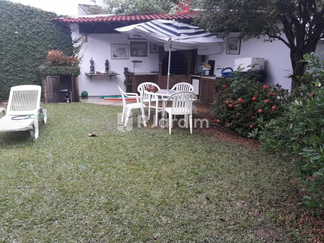 Conheça jardim do imóvel - Compra Venda Avaliação Imóveis Casa Residencial Barra da Tijuca 4 Quartos - LACN40015 - 4 jardim - Compra Venda Avaliação Imóveis Casa Residencial Barra da Tijuca 4 Quartos - LACN40015 - 4