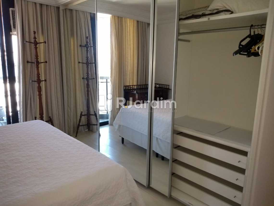 Conheça armário/ suíte do imóvel - Compra Venda Avaliação Imóveis Aparthotel Ipanema Apartamento 2 Quartos - LAAP21196 - 11 armário/ suíte - Compra Venda Avaliação Imóveis Aparthotel Ipanema Apartamento 2 Quartos - LAAP21196 - 11