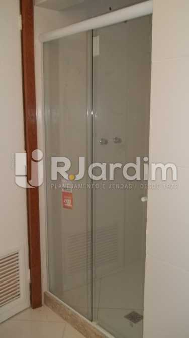Conheça Banheiro social do imóvel - Apartamento PARA ALUGAR, Tijuca, Rio de Janeiro, RJ - LAAP31683 - 13 Banheiro social - Apartamento PARA ALUGAR, Tijuca, Rio de Janeiro, RJ - LAAP31683 - 13