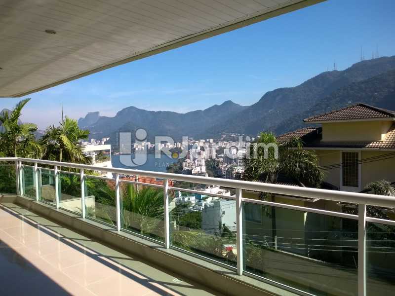 Conheça Vista lagoa / varanda do imóvel - Apartamento à venda Rua Casuarina,Lagoa, Zona Sul,Rio de Janeiro - R$ 2.500.000 - LAAP31685 - 1 Vista lagoa / varanda - Apartamento à venda Rua Casuarina,Lagoa, Zona Sul,Rio de Janeiro - R$ 2.500.000 - LAAP31685 - 1